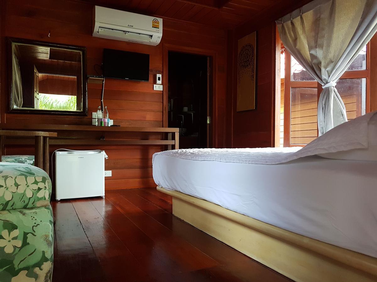 Comfy Lodge Resort Пхангнга Екстер'єр фото